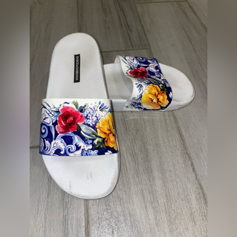 Dolce & Gabbana White Floral Print Rubber Slide Sandals EU 37